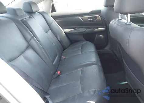 2015 Nissan Altima 2.5 from USA, damaged, VIN 1N4AL3AP5FN358396